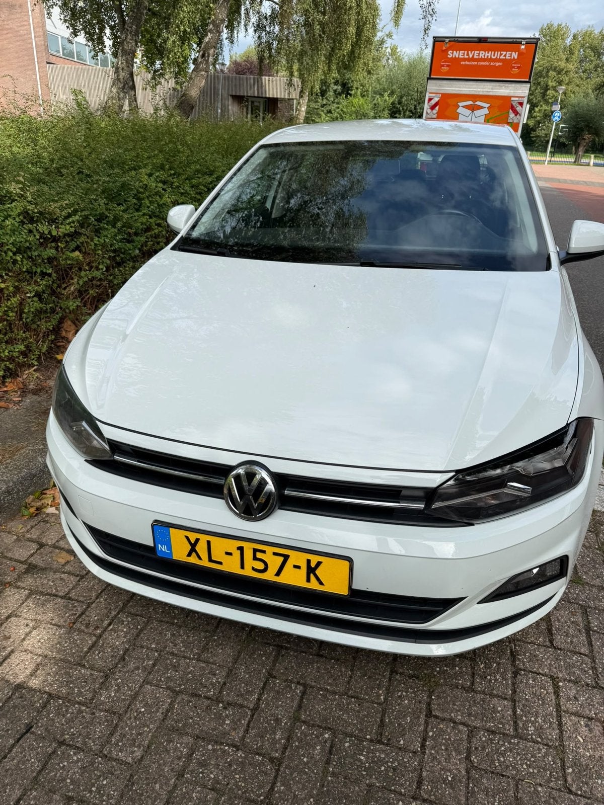 Volkswagen Polo 1.0 MPI 80pk 2019 Wit, Auto's, Voorwielaandrijving, 1025 kg, 40 €/maand, Wit