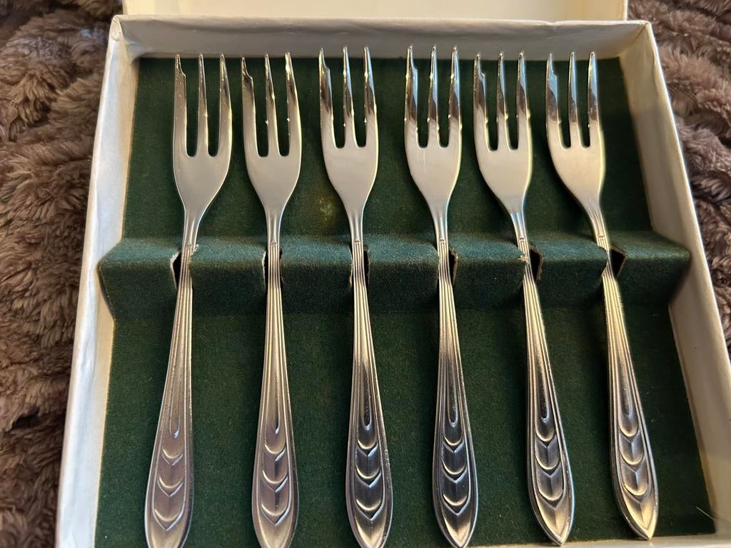 6 sola gebaks vorkjes, Antiek en Kunst, Antiek | Bestek, Ophalen of Verzenden