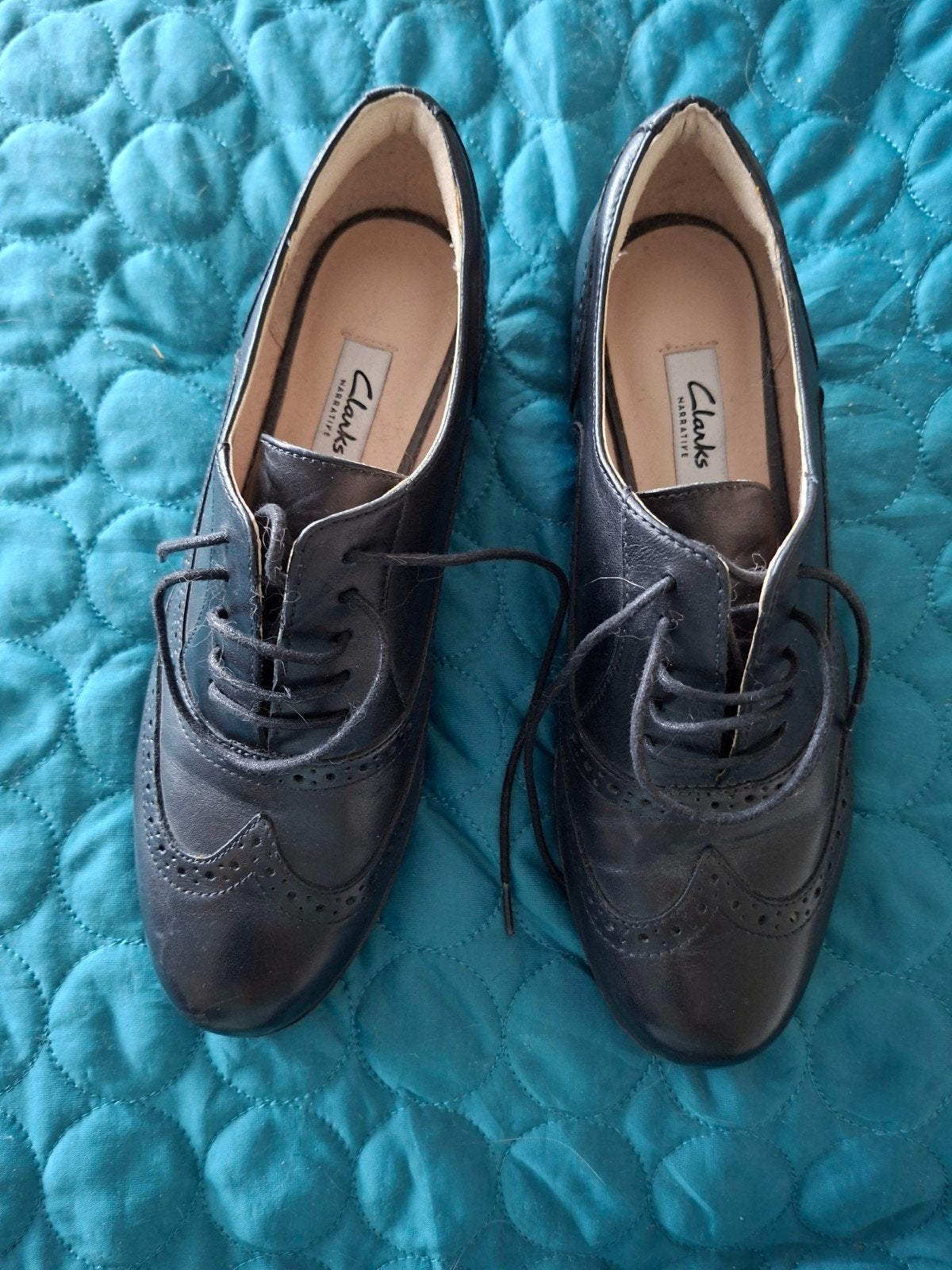 Clarks Narrative Zwarte Brogues Maat 40, Schoenen met lage hakken, Zwart, Ophalen of Verzenden, Zo goed als nieuw