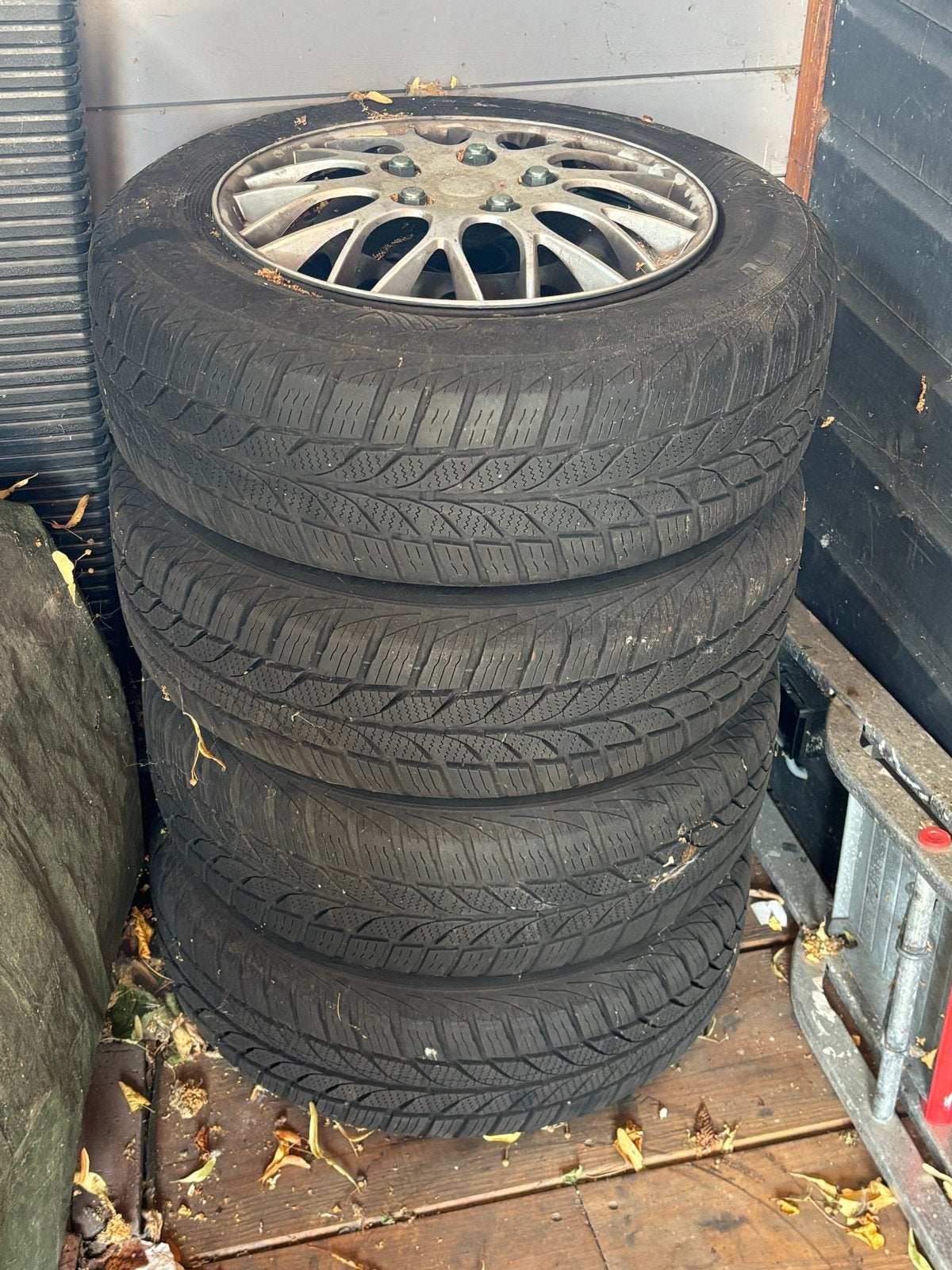Viking FourTech All Season banden op metalen velgen, Ophalen, Gebruikt, 15 inch, Banden en Velgen