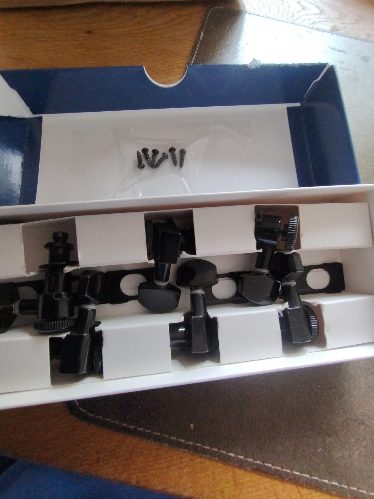 Locktuners Hipshot 6x links, Muziek en Instrumenten, Ophalen of Verzenden, Nieuw, Elektrische gitaar