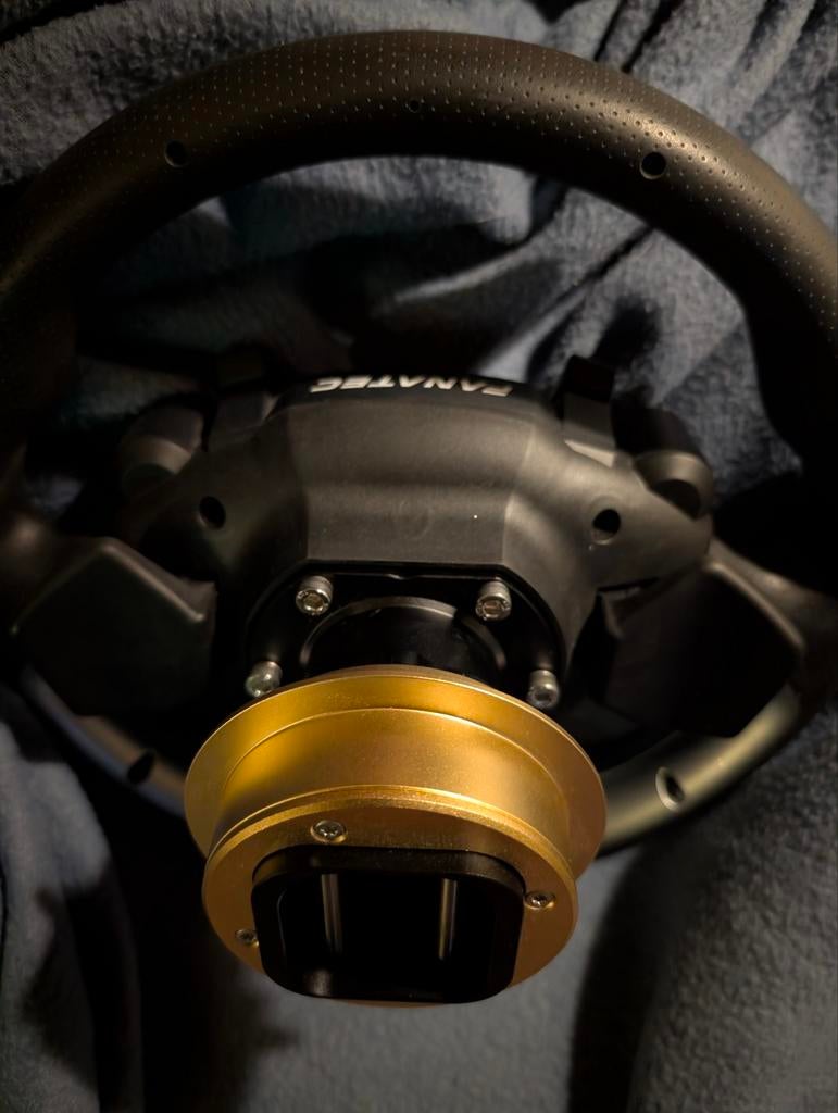 Fanatec Gran Turismo DD Pro Stuur voor PlayStation, Spelcomputers en Games, Spelcomputers | Sony PlayStation Consoles | Accessoires