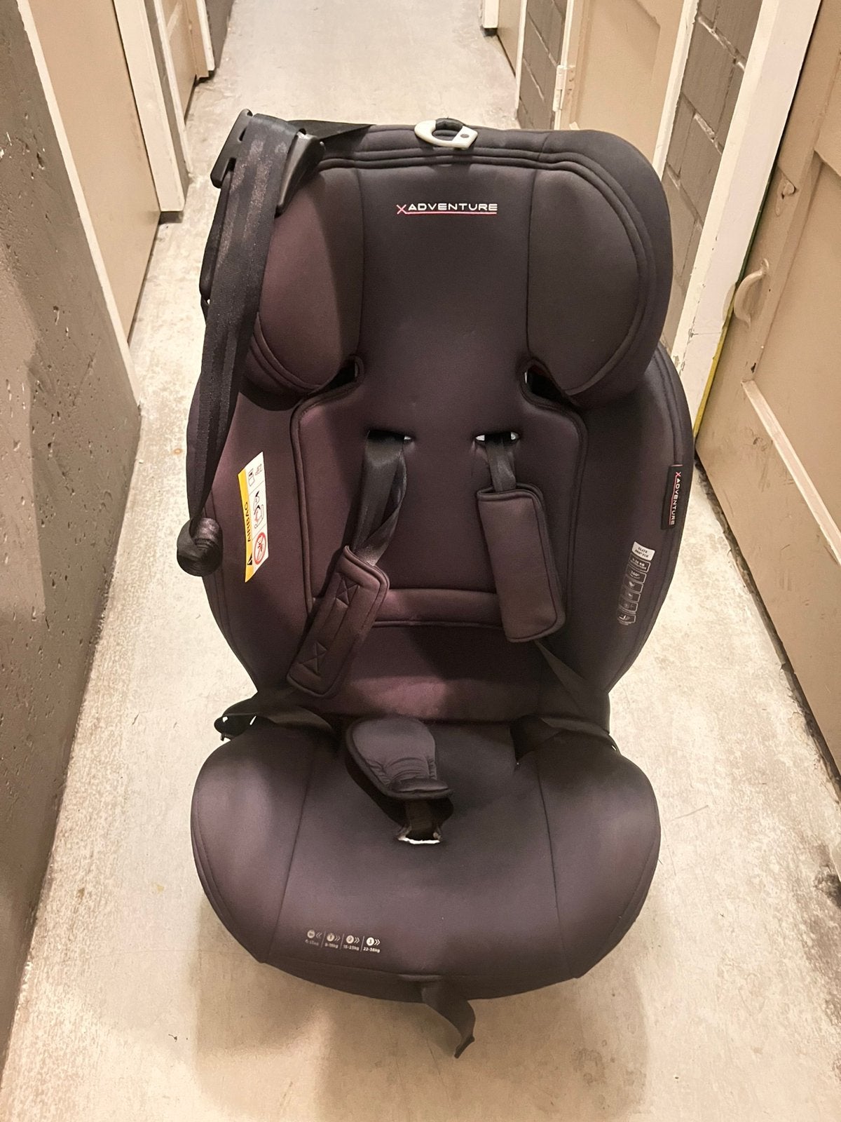 X-Adventure autostoel - kinderautostoel, Autogordel, Zijbescherming, Zo goed als nieuw, 9 t/m 36 kg
