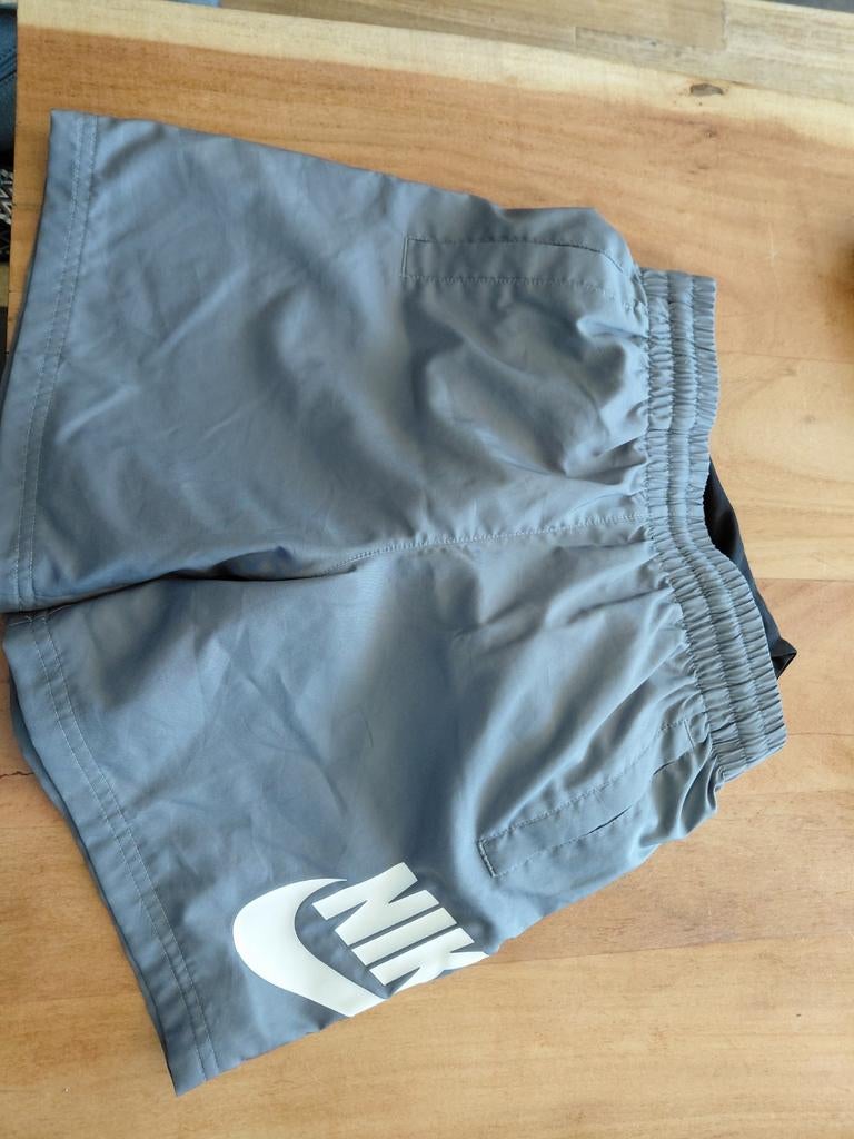 Nike zwembroek maat M (137-147 cm), Gebruikt, Overige maten, Ophalen of Verzenden, Zwembroek