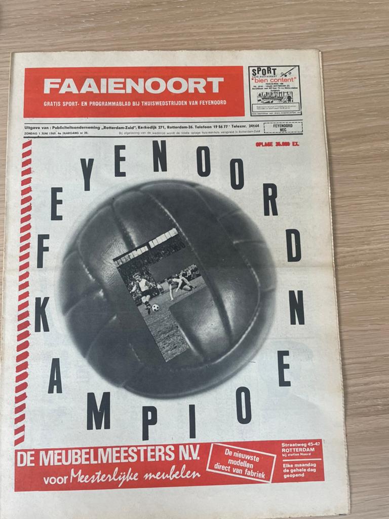 Sportblad Feyenoord 1 Juni 1969, Verzamelen, Ophalen of Verzenden, Zo goed als nieuw, Feyenoord, Poster, Plaatje of Sticker