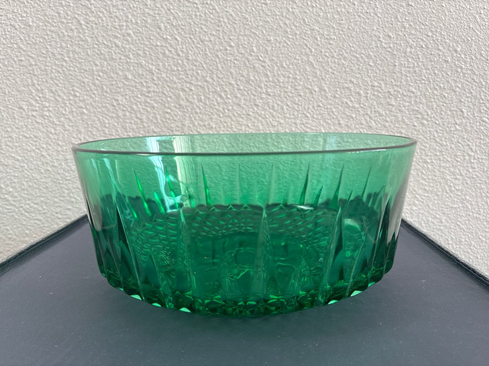 Groene Arcoroc schaal met patroon, Ophalen