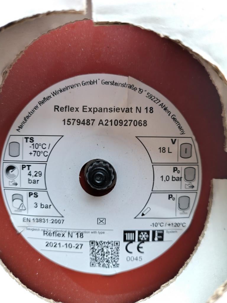 Reflex Expansievat N18 - Membraan-drukexpansievat, Minder dan 30 cm, Overige typen, Nieuw, Minder dan 60 cm