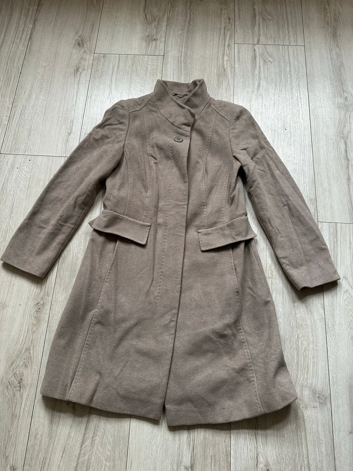 Elegante Jas van Erich Fend - Virgin Wool & Cashmere, Ophalen of Verzenden, Zo goed als nieuw, Maat 38/40 (M), Beige