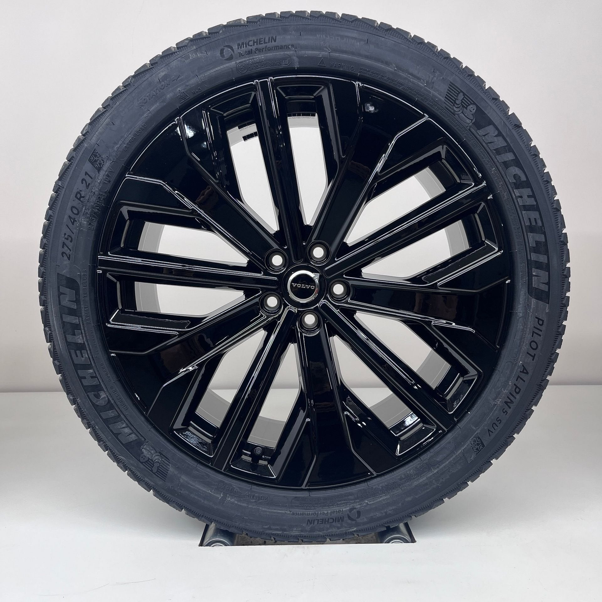 Volvo XC90 - 21 inch Black Edition - winterbanden NIEUW, 275 mm, Banden en Velgen, Nieuw, Personenwagen