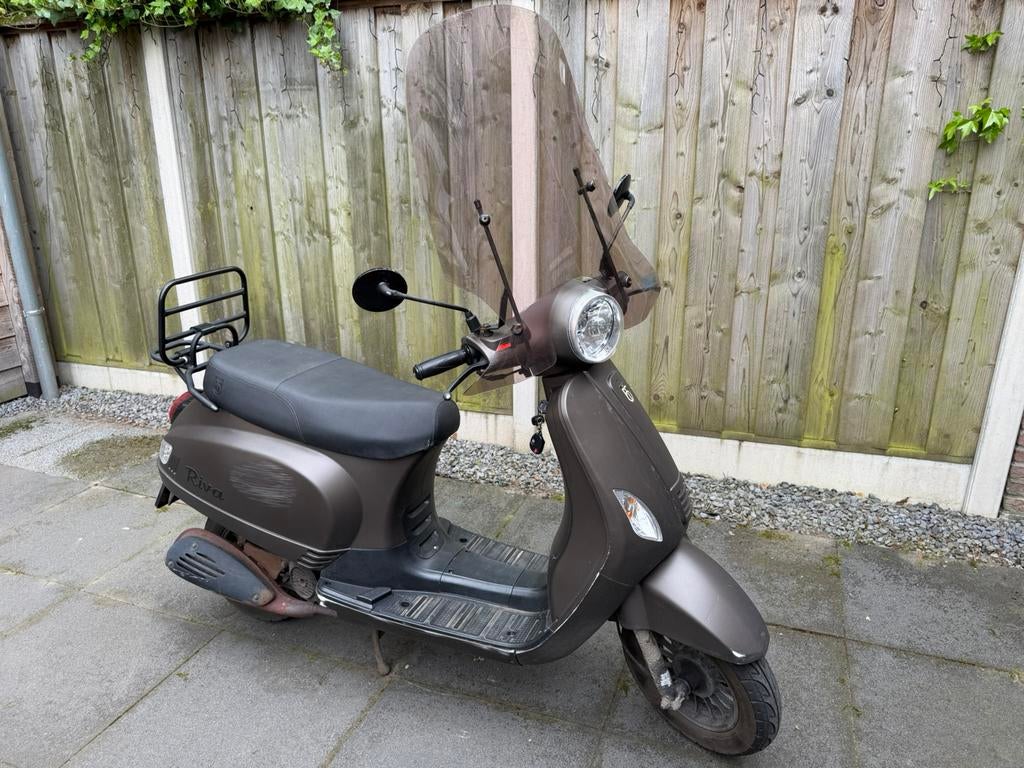 BTC Riva bromscooter mat brons, defect, Ophalen, Gebruikt, Maximaal 45 km/u, Benzine