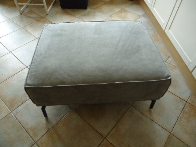 Hocker Grijs, Ophalen, 75 tot 100 cm, Zo goed als nieuw, Stof