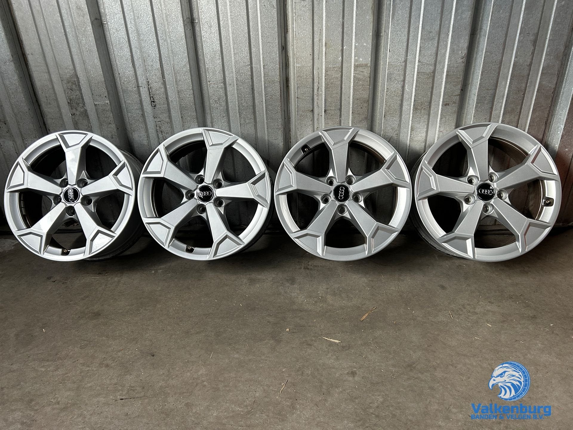 Originele Audi A3 Q2 Q3 17 inch velgen 5x112, Gebruikt, Velg(en), -, -