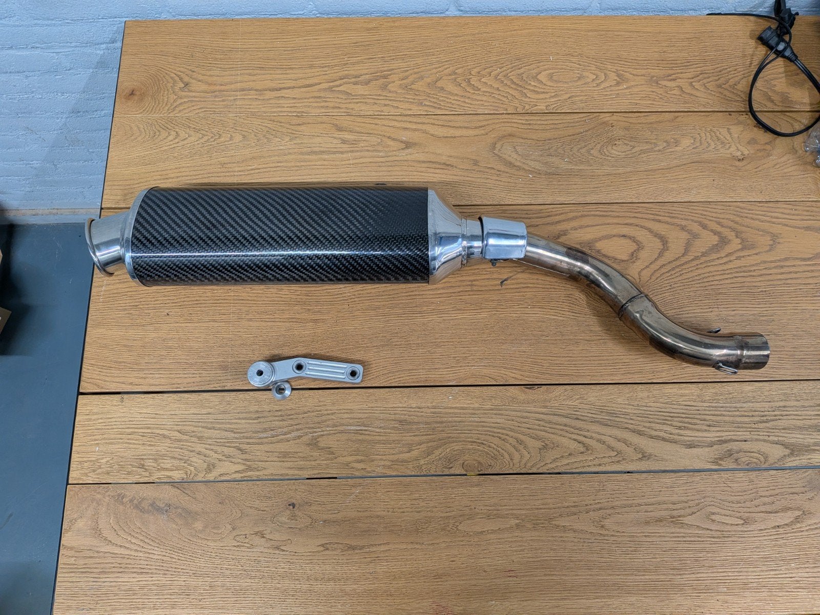 Triumph high uitlaat TOR 9608000 955i t509 t595, Motoren, Ophalen of Verzenden, Gebruikt