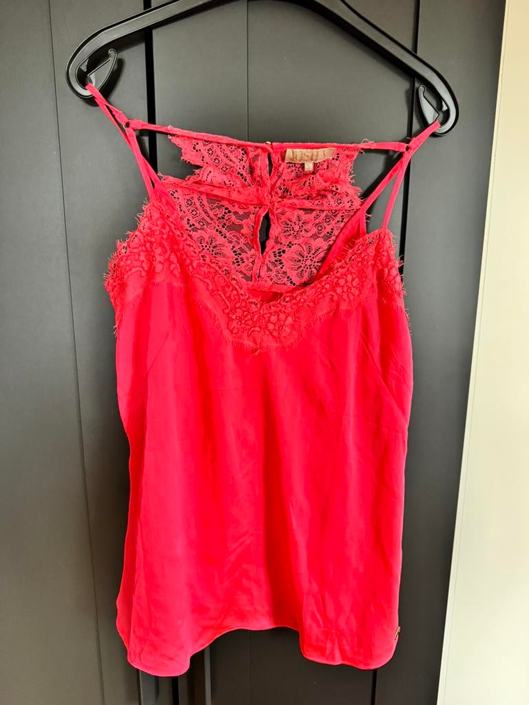 Josh V top rouge maat M, Kleding | Dames, Tops, Maat 38/40 (M), Ophalen of Verzenden, Zo goed als nieuw, Zonder mouw