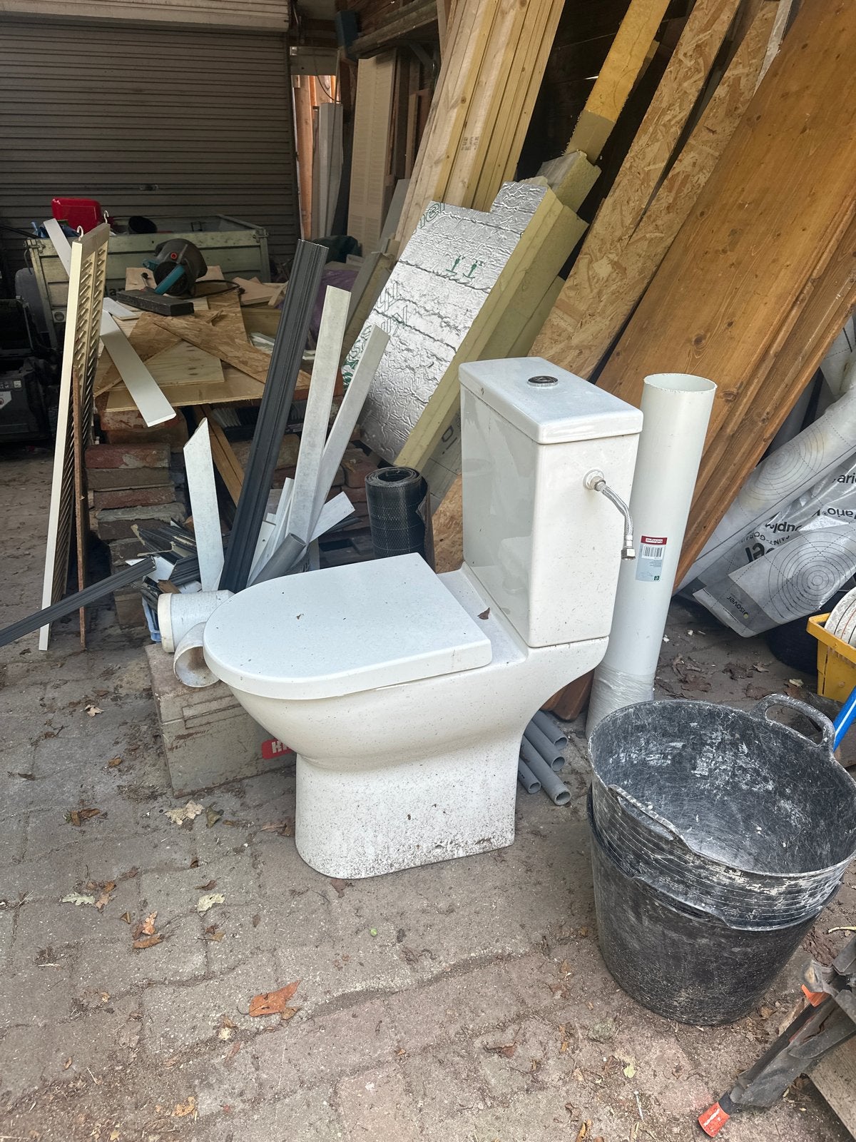 Gebruikt toilet met stortbak, Ophalen, Gebruikt, Toilet