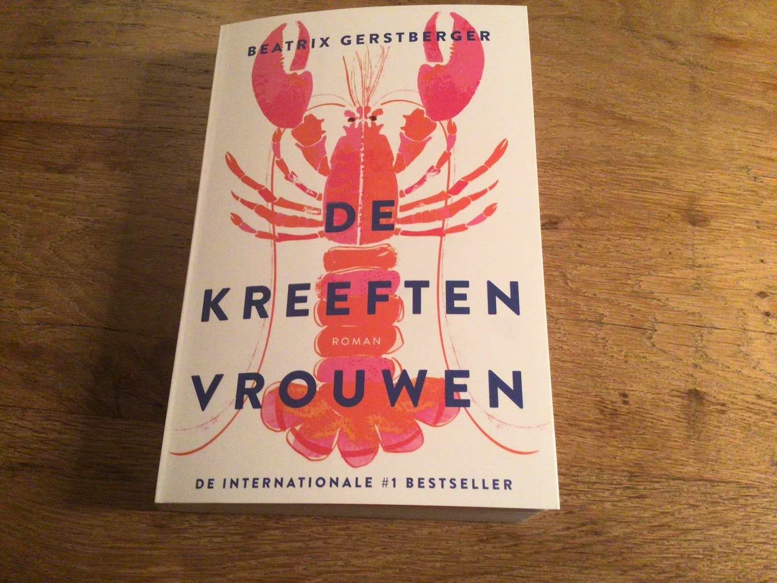 Beatrix Gerstberger - De kreeftenvrouwen, Ophalen of Verzenden, Zo goed als nieuw, Nederland, Beatrix Gerstberger