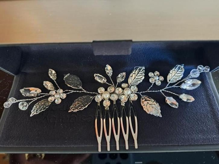 Elegante haarspeld voor bruiloft, Wit, Ophalen of Verzenden, Zo goed als nieuw, Accessoires