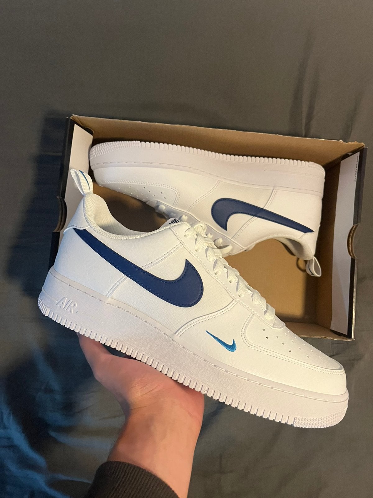 Nike Air Force 1 ‘07 Wit Blauw - Maat 46, Kleding | Heren, Wit, Nieuw, Ophalen of Verzenden, Sneakers of Gympen
