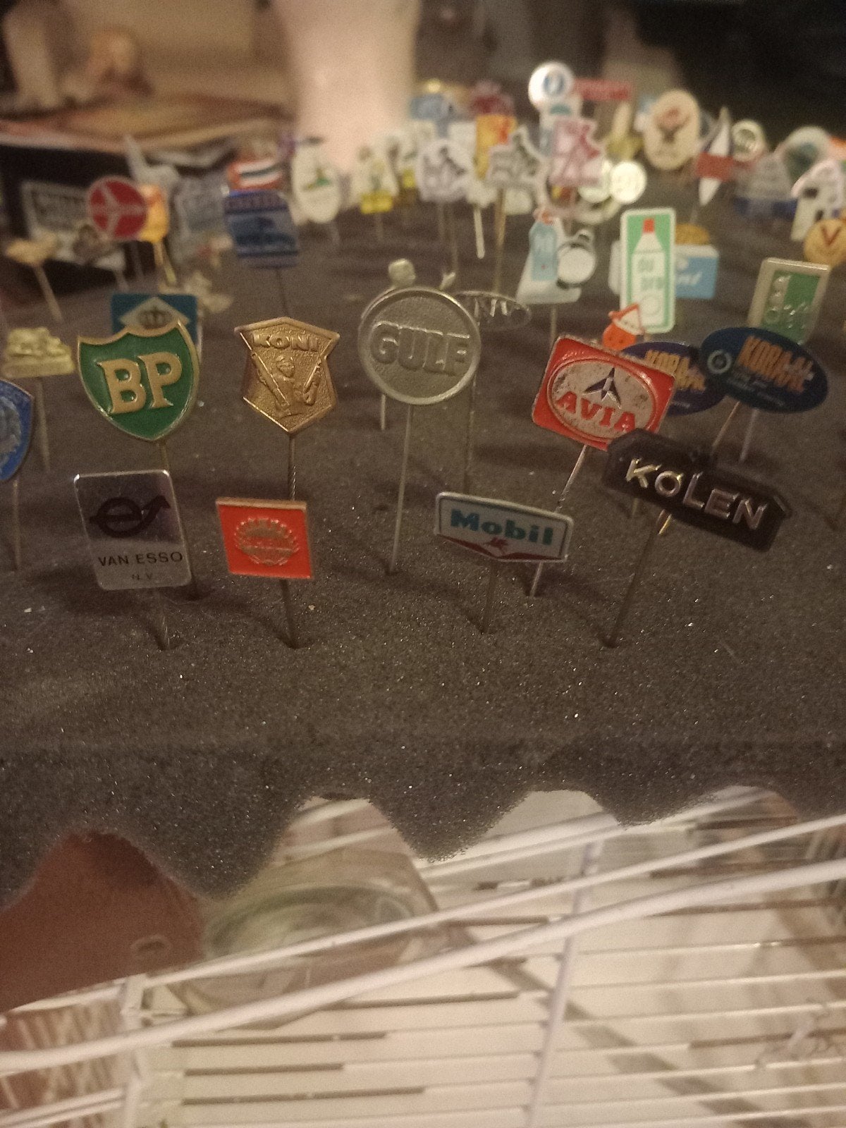 7 Vintage Pompstation Speldjes - BP, Gulf, Mobil, Avia, Verzamelen, Ophalen of Verzenden, Gebruikt, Overige typen