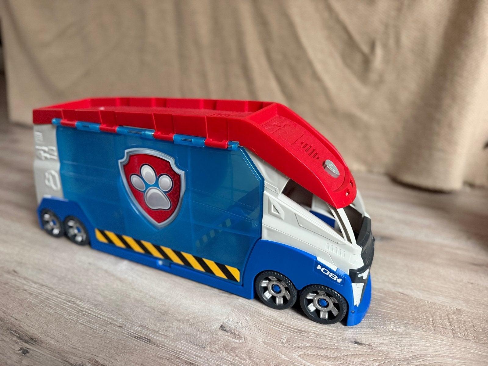 Paw Patrol Patroller met voertuigen, Ophalen, Zo goed als nieuw