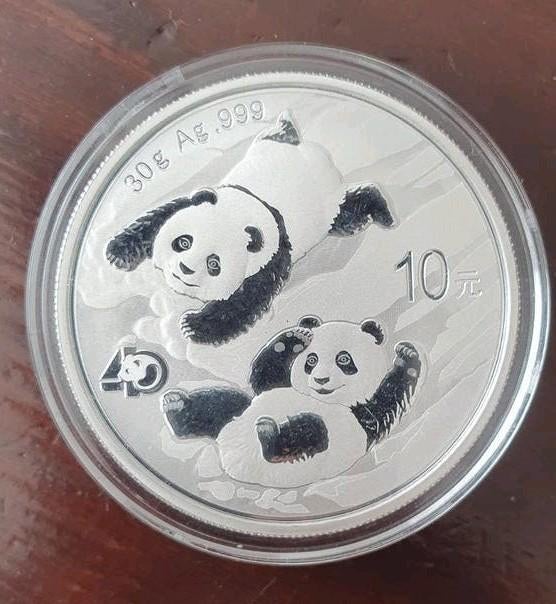 2x Zilveren Panda 2022 40th Anniversary 30 gram Puur Zilver, Ophalen of Verzenden, Oost-Azië, Losse munt, Zilver
