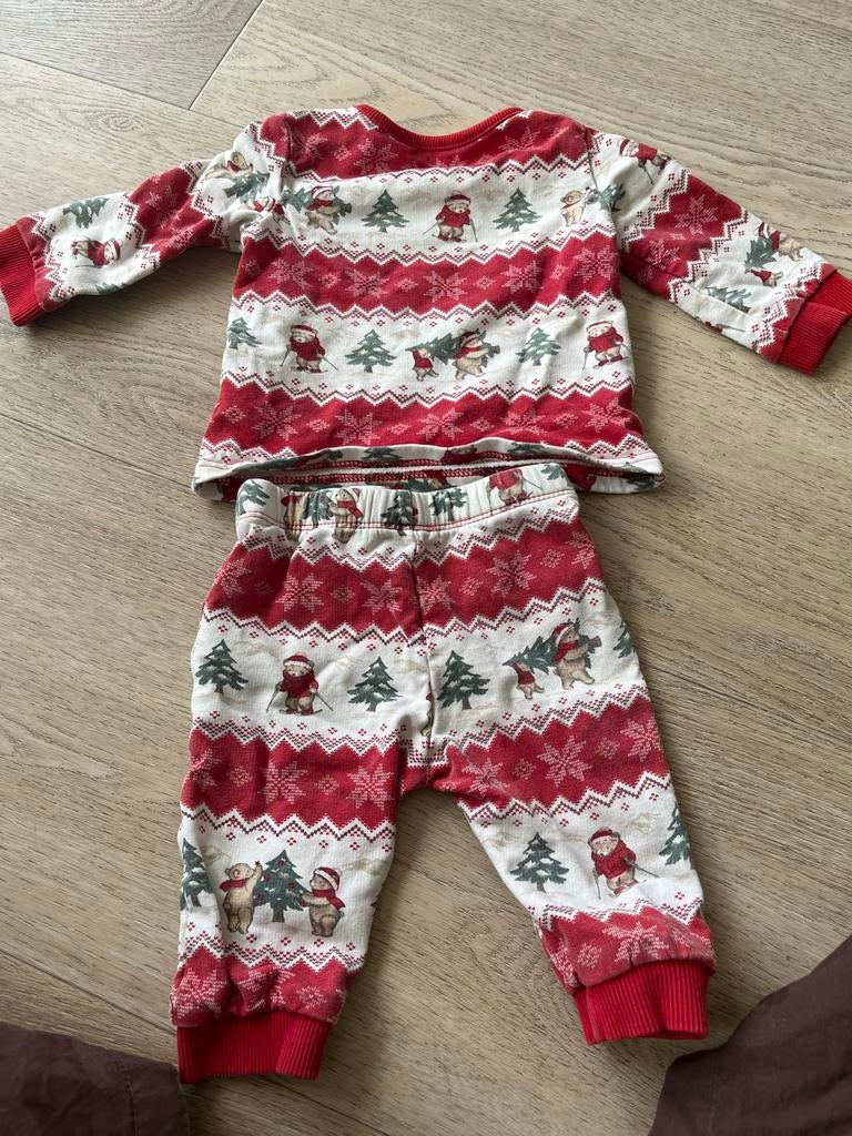 Kerst pyjama C&A maat 62, Ophalen of Verzenden, Zo goed als nieuw, Jongetje of Meisje, Nacht- of Onderkleding