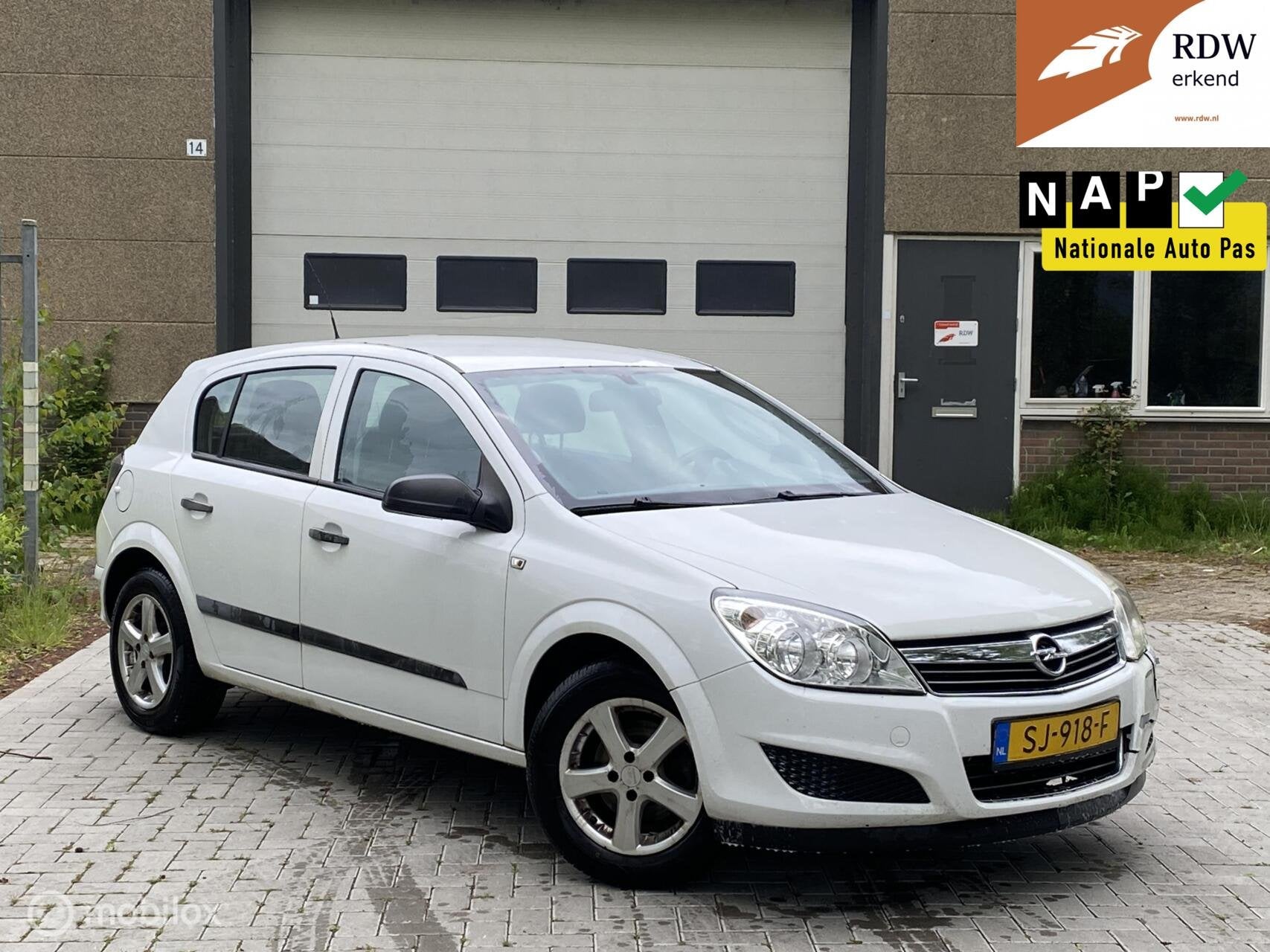 Opel Astra 1.4 2009 Business AIRCO/ZUINIG, Auto's, Gebruikt, 4 cilinders, Bedrijf, Handgeschakeld