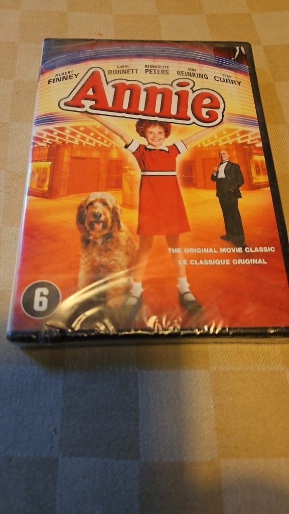 dvd komedie film uit 1982 Annie, Alle leeftijden, Ophalen of Verzenden, Nieuw in verpakking, Romantische komedie