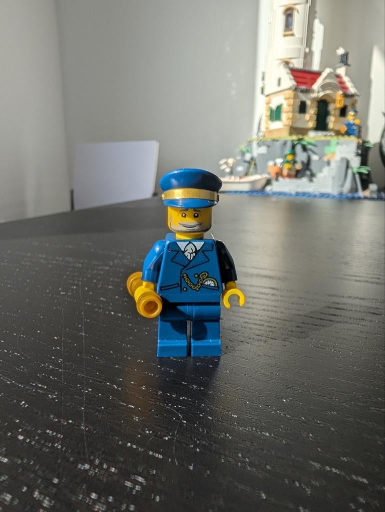 Lego - Lighthouse Keeper Minifigure 21335, Kinderen en Baby's, Speelgoed | Duplo en Lego, Ophalen of Verzenden, Zo goed als nieuw