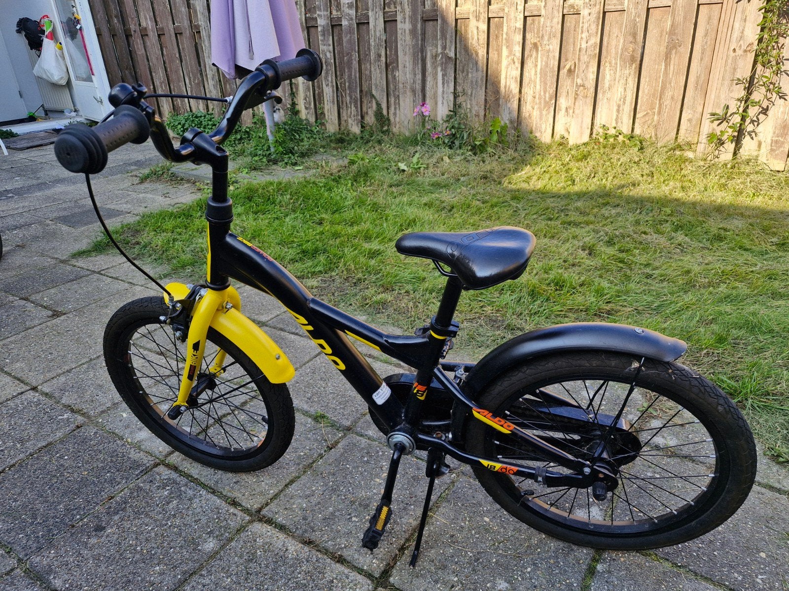 Aldo Kinderfiets 16 inch - Zo goed als nieuw, Fietsen en Brommers, Ophalen, Zo goed als nieuw, 16 tot 20 inch, Aldo