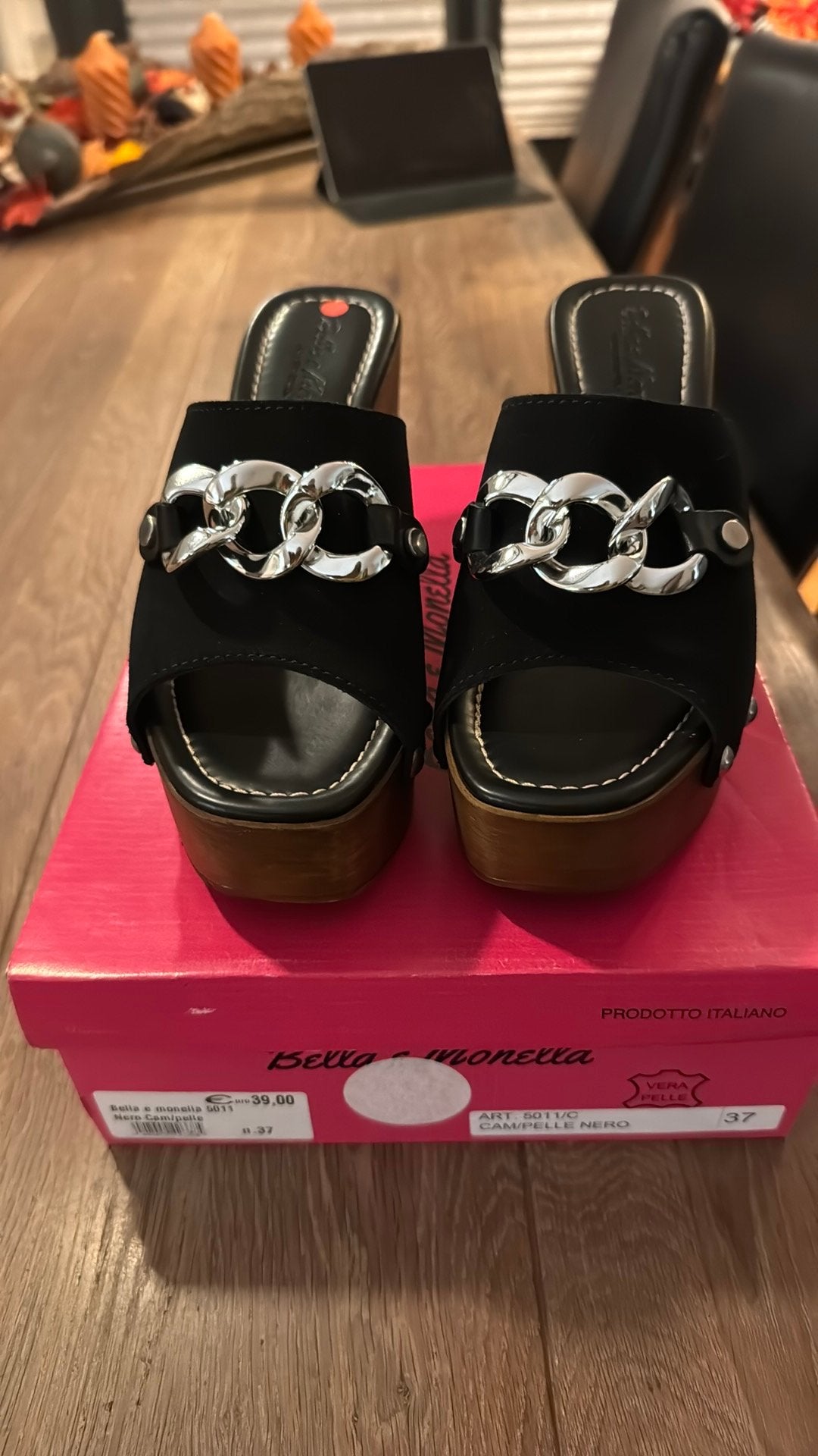 Leuke damesschoenen maat 37 nieuw, Kleding | Dames, Ophalen of Verzenden, Nieuw, Zwart