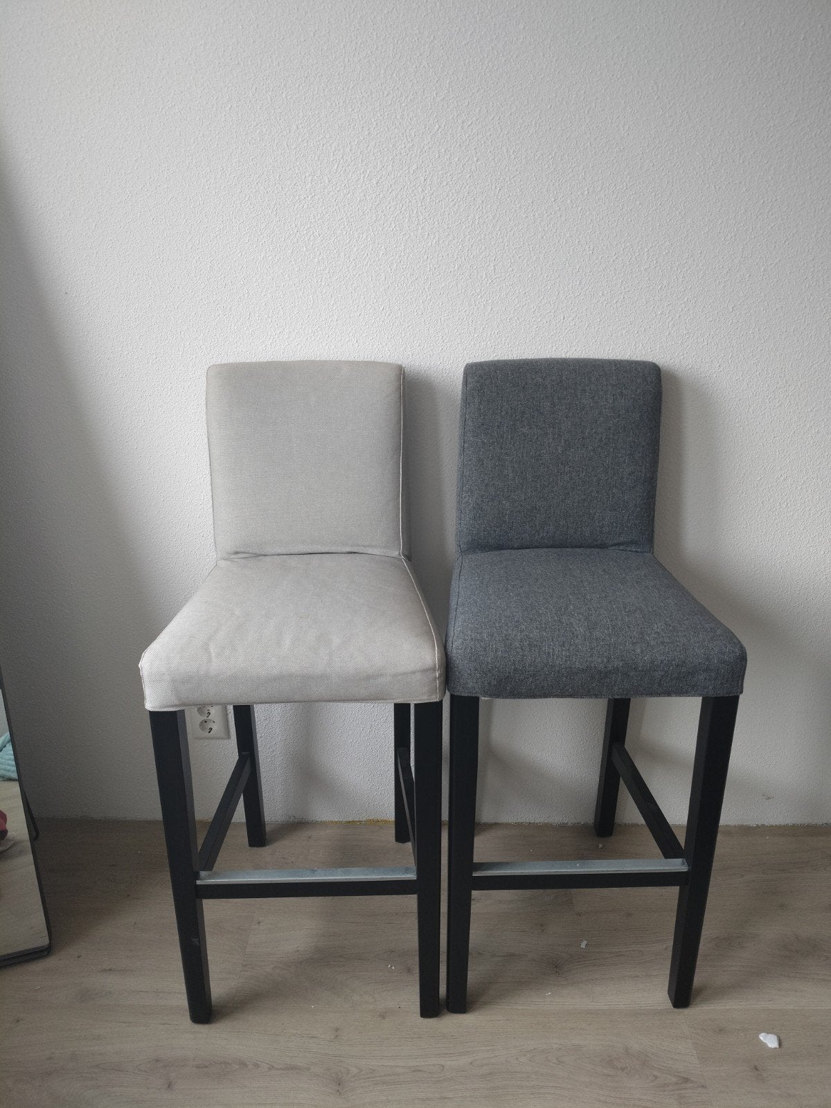Hoge stoelen van IKEA, gebruikt maar goede staat, Huis en Inrichting, Gebruikt, Met voetsteun, 60 tot 90 cm, Ophalen of Verzenden