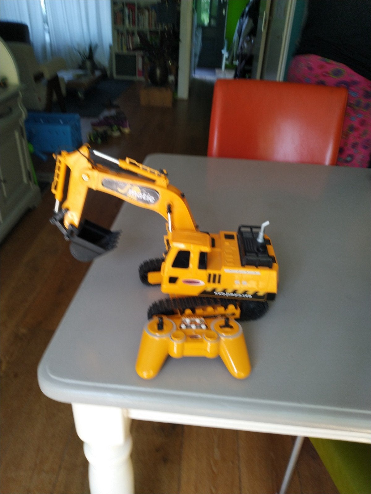 Afstand bestuurbare graaf machine, Ophalen, Gebruikt, Afstandsbediening