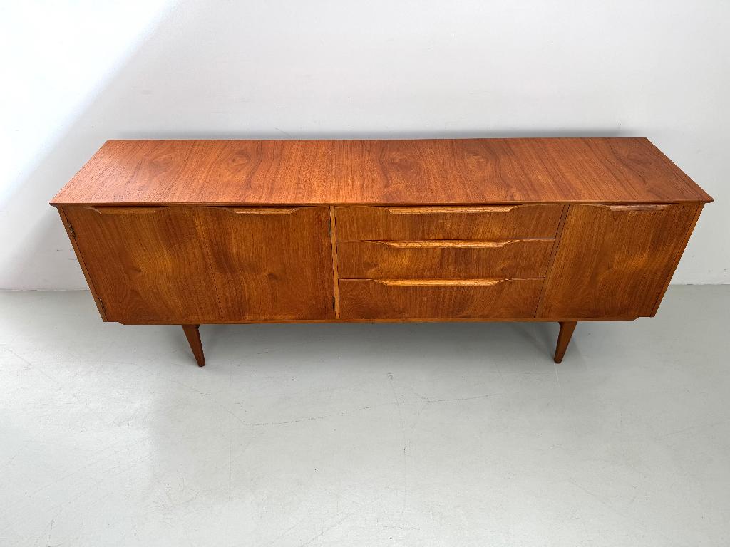 Vintage dressoir, Verzenden, Zo goed als nieuw, 25 tot 50 cm, 150 tot 200 cm