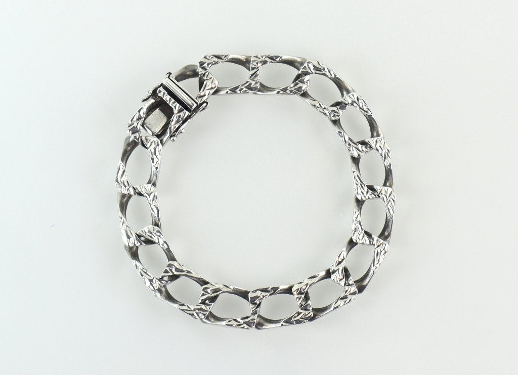 Vintage zilveren armband met bewerkte schakels, Ophalen of Verzenden, Zilver, Armband
