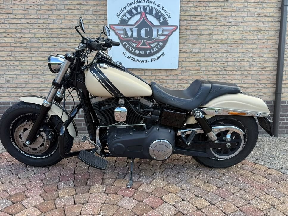 HARLEY-DAVIDSON FAT BOB FXDF (bj 2015) 29.313 km, Motoren, 2 cilinders, 1690 cc, HARLEY-DAVIDSON, Bedrijf