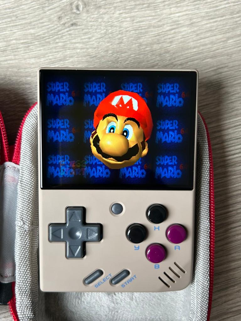 Miyoo mini v4 (kleinste variant) nieuw 64gb vol games, Spelcomputers en Games, Spelcomputers | Nintendo Game Boy, Ophalen of Verzenden