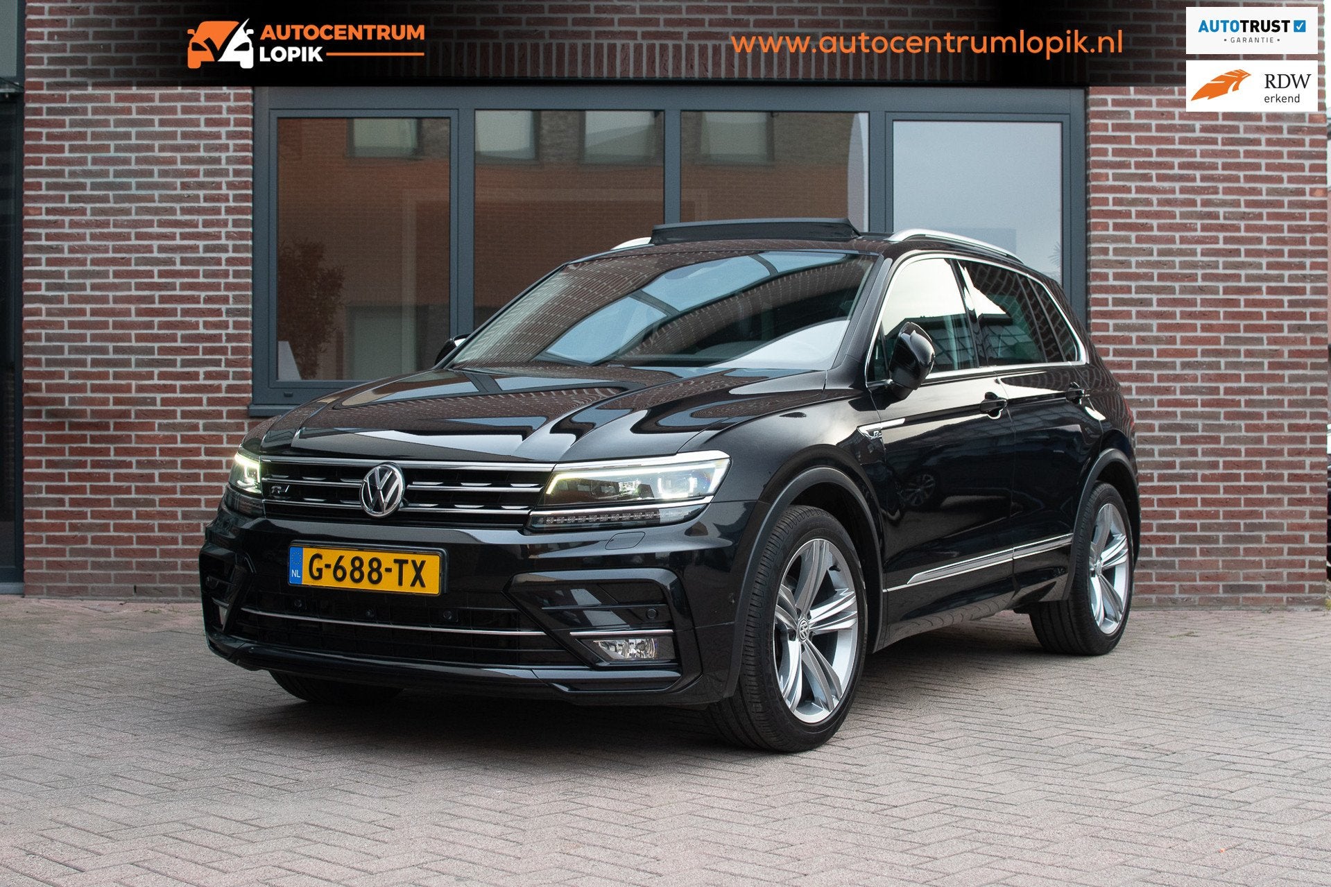 Volkswagen Tiguan 1.5 TSI ACT Highline Business R|360 camera, 15 km/l, 4 cilinders, 150 pk, Zwart