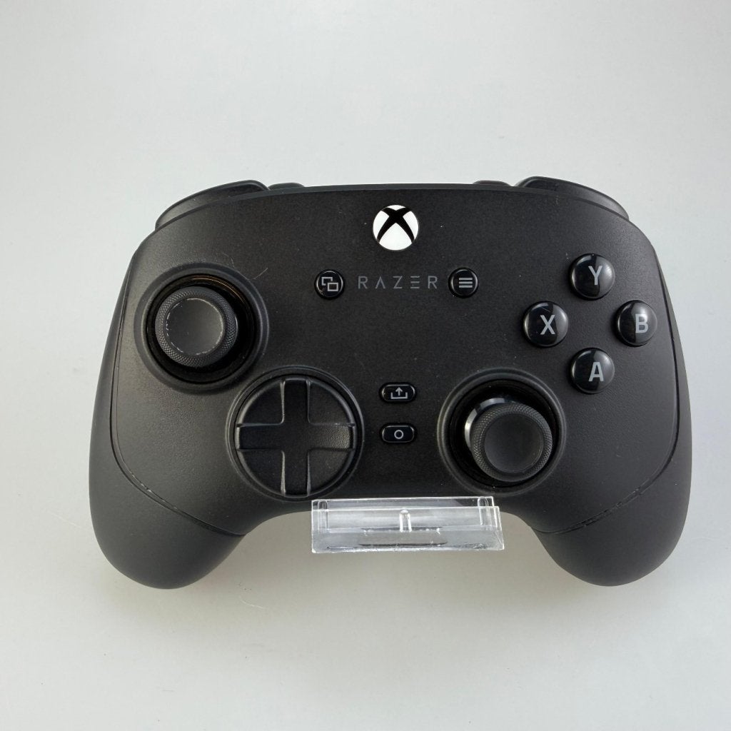 Razer Wolverine V3 Pro Wireless Controller Compleet, Razer, Zo goed als nieuw, Support@razer.com, Razer Inc.,
9 Pasteur,
Irvine, CA 92618,
United States
