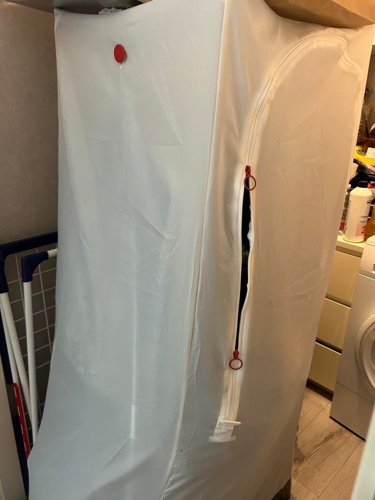 Een handige kast met dubble rits en wit, Ophalen of Verzenden, Zo goed als nieuw, Toebehoren