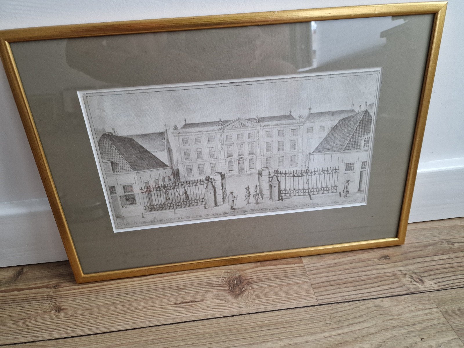 Historische Gravure: Het Gouvernement te 's-Hertogenbosch, Antiek en Kunst, Gesigneerd, Architectuur, Ophalen of Verzenden, Gravure
