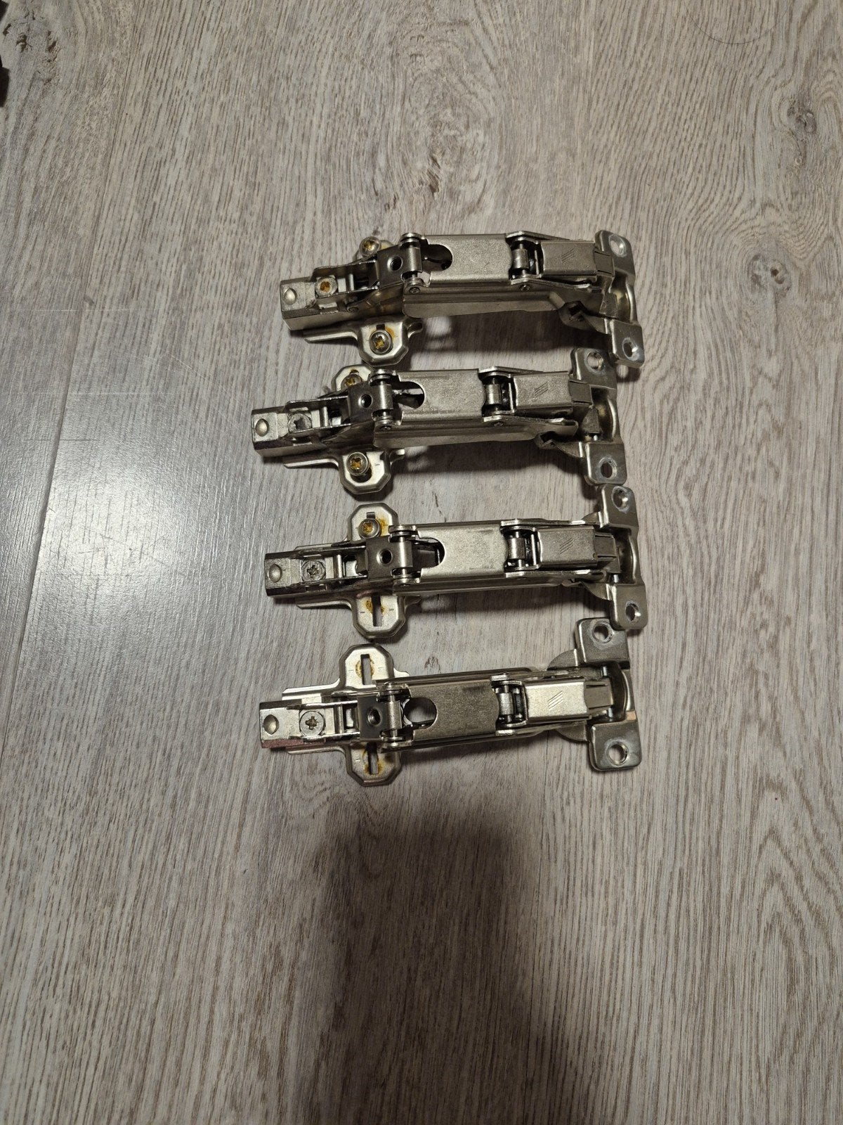 Set van 4 ikea scharnieren, Ophalen of Verzenden, Gebruikt, Rvs, Scharnier