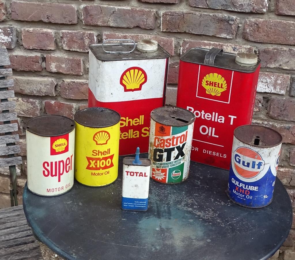 diverse olieblikken blikken voor olie, Ophalen