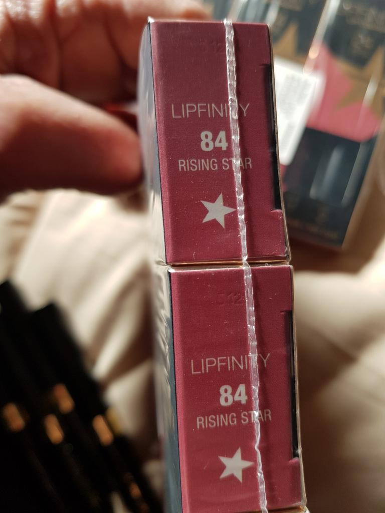 6stuks maxfactor lipfinity zonder topcoat nr84, Ophalen of Verzenden, Nieuw, Handen en Nagels