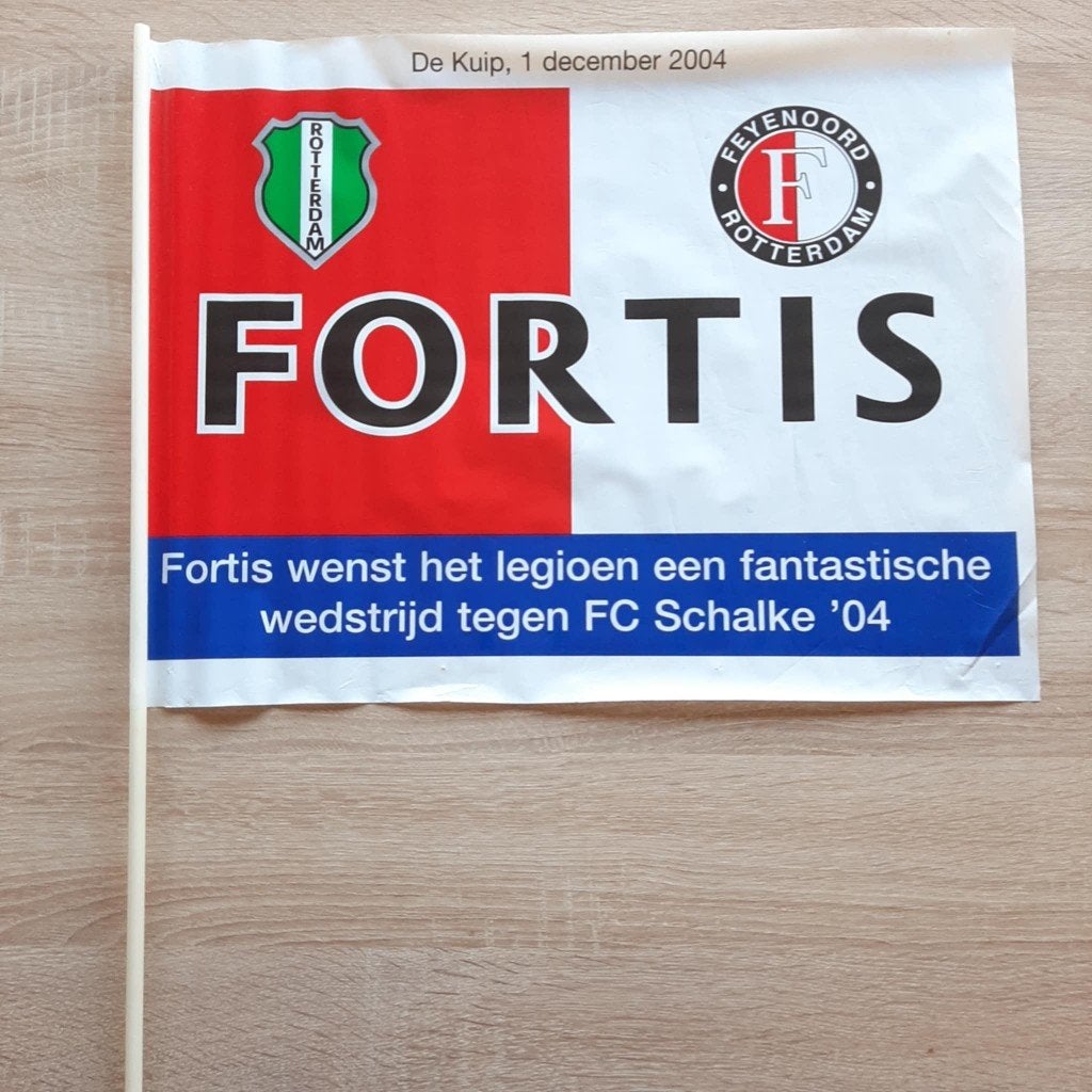 Vlaggetje Feyenoord - FC Schalke'04 De Kuip 1 december 2004., Verzenden, Zo goed als nieuw, Feyenoord, Overige typen