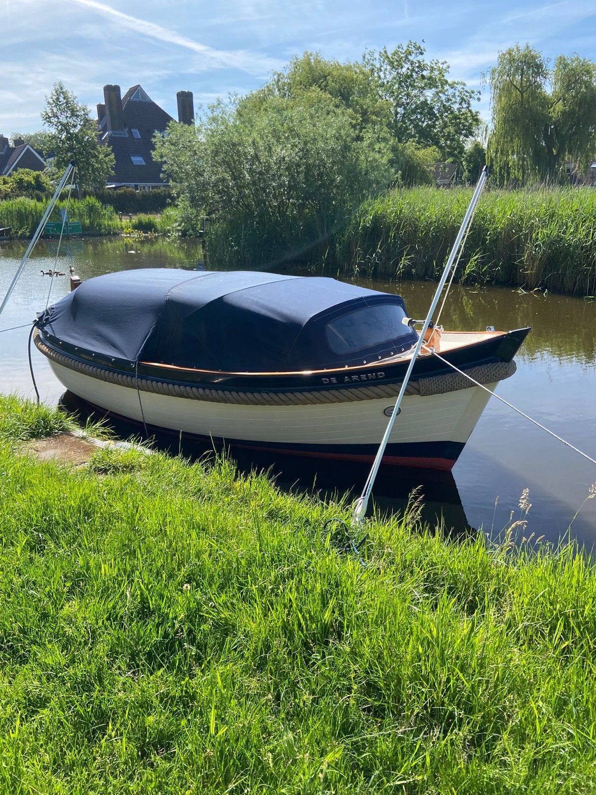 Mooie van Wijk 550 Sloep - Zeer Netjes en Goed Onderhouden, Binnenboordmotor, Diesel, Zo goed als nieuw, Polyester