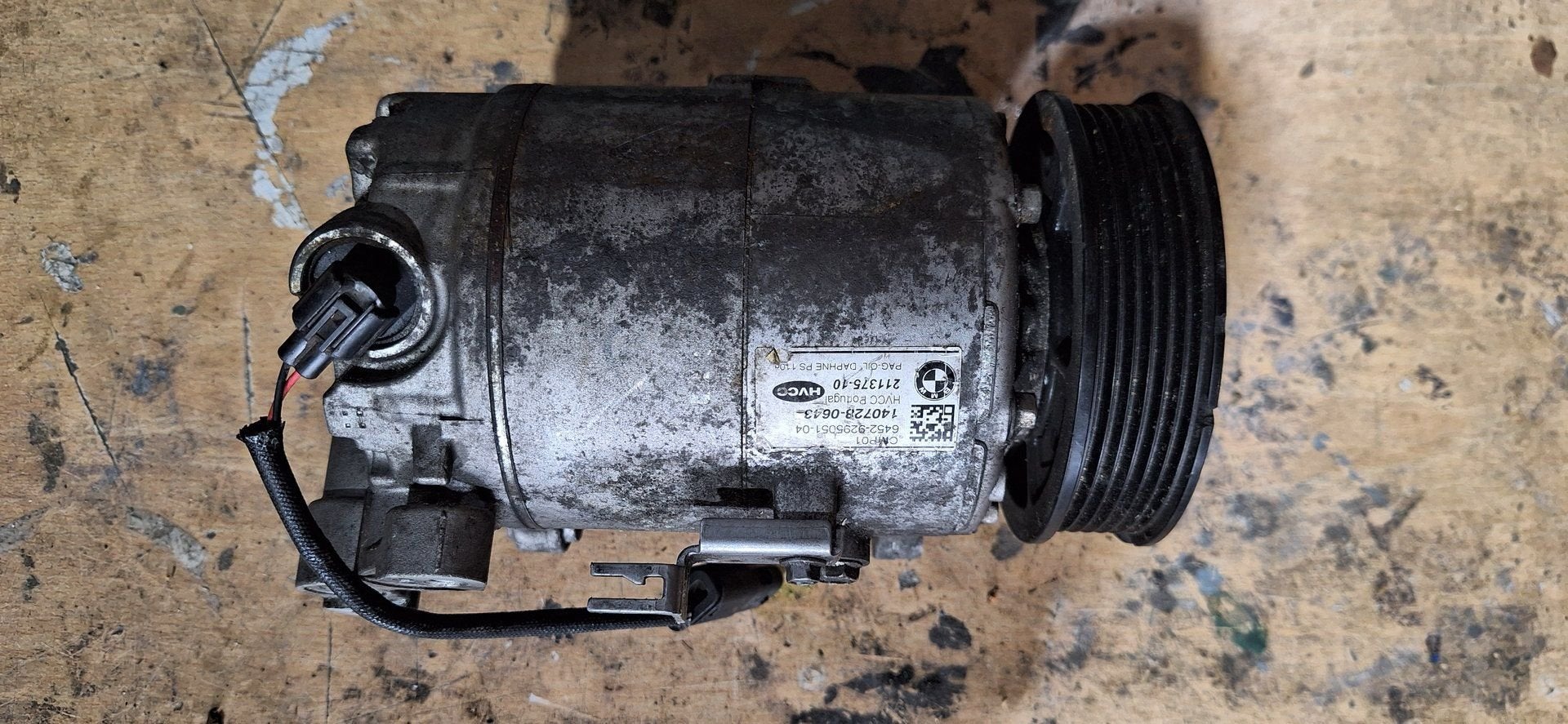 Originele BMW Aircopomp 64529295051 / 1-2-3-4-Serie X1 X3 MI