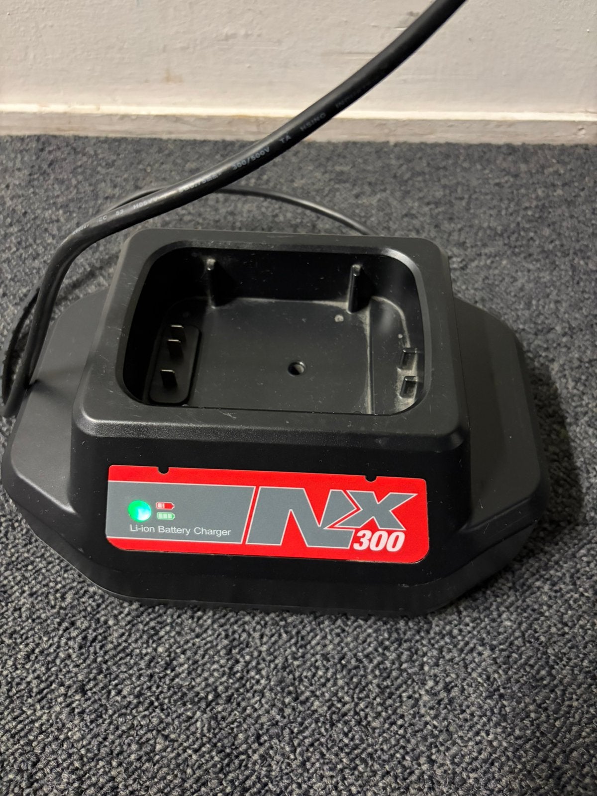 Numatic NX300 Batterijlader, Ophalen of Verzenden, Overige typen