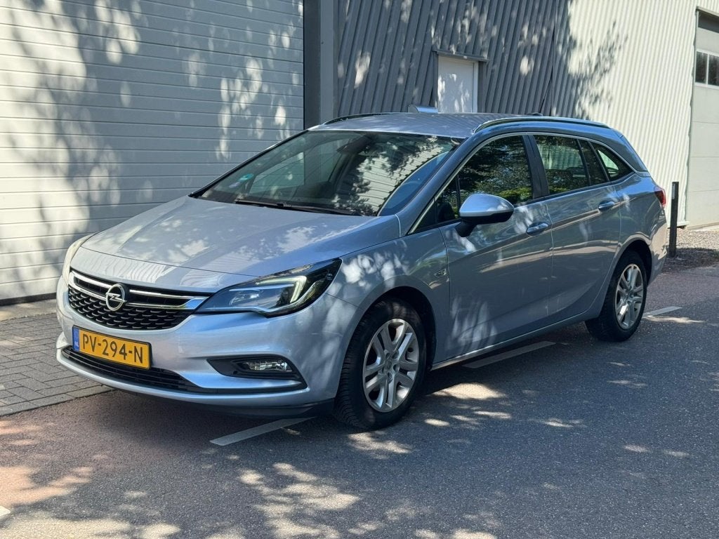 Opel Astra Sports Tourer 1.0 Online Ed. (bj 2017), Automaat, Gebruikt, Euro 6, 1178 kg