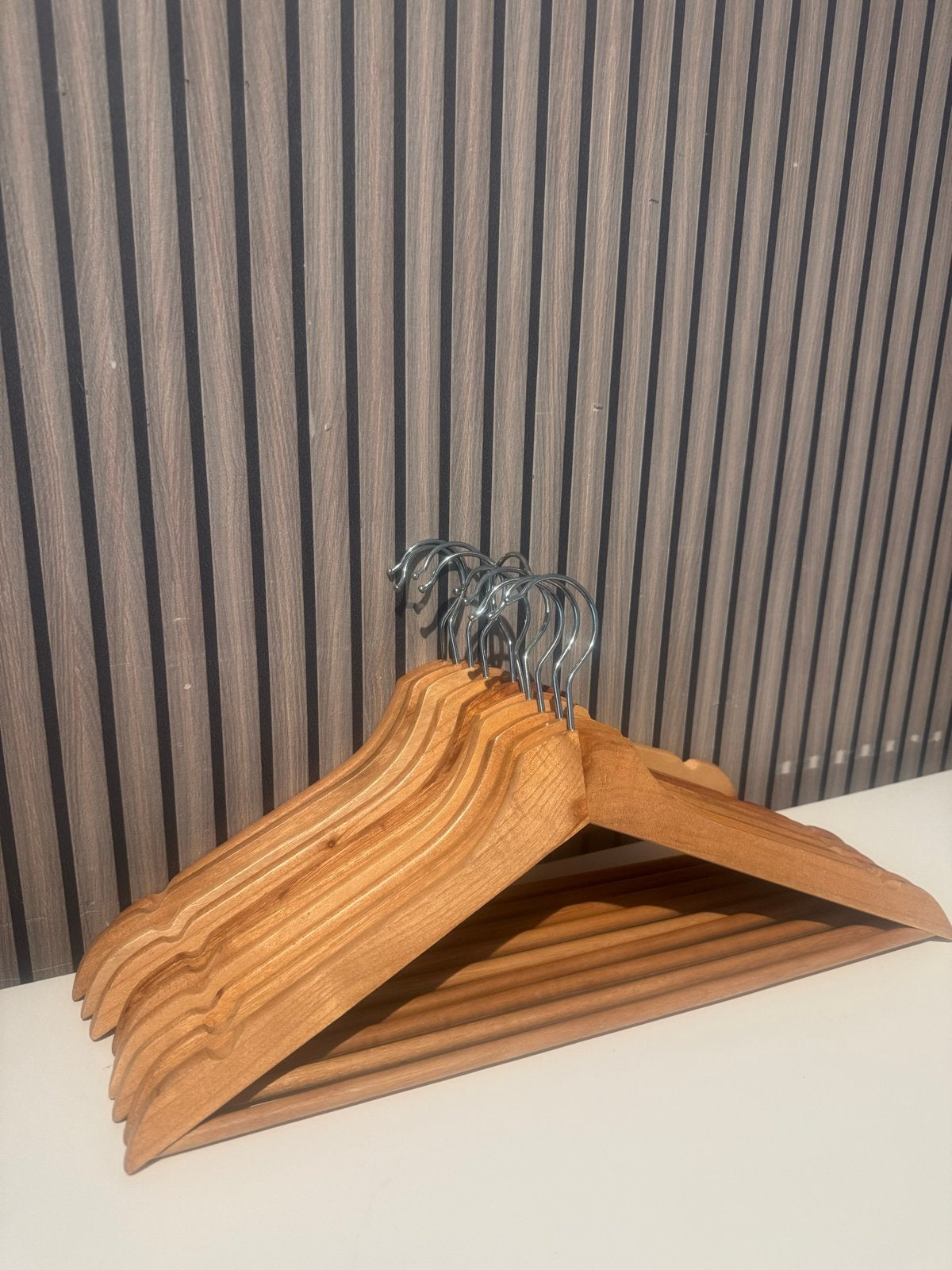 Houten kledinghangers (13 stuks), Ophalen, Gebruikt, Hout, Kinderen en Volwassenen